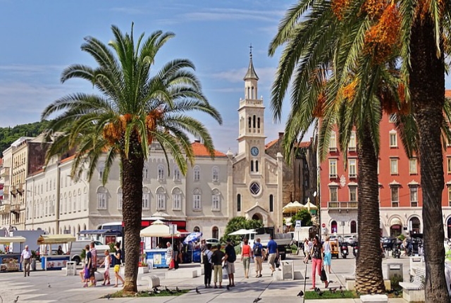 Be Astounded By The Imposing Diocletian’s Palace
