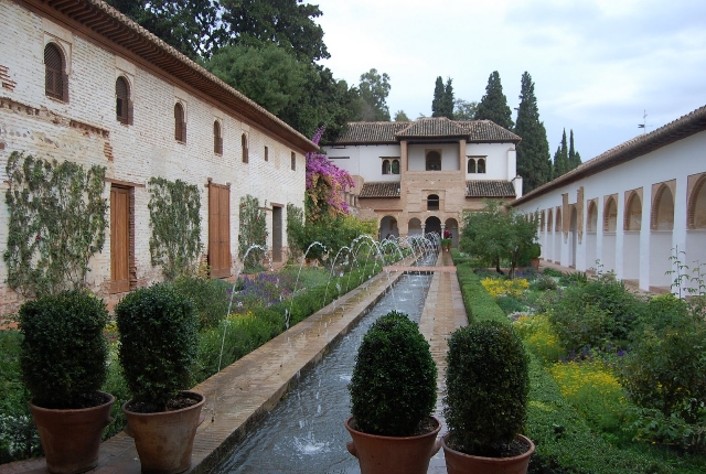The Alhambra And Generalife Gardens Of Granada