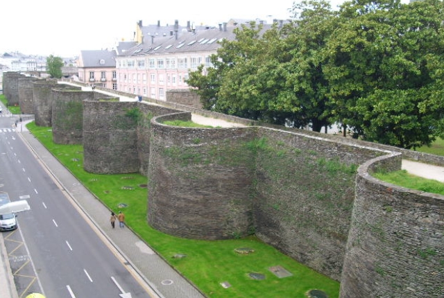 The Roman Wall Of Lugo