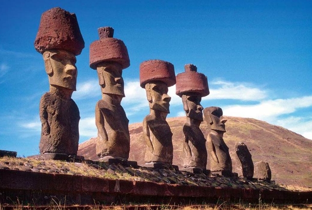 The Strange Statues Of Easter Island