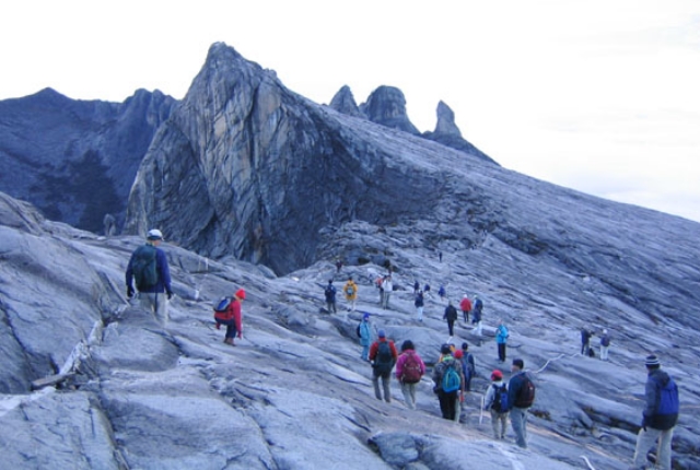 Climb The Highest Mountain Kinabalu