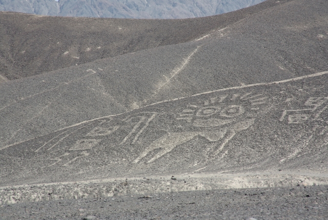 hover-over-the-nazca-lines