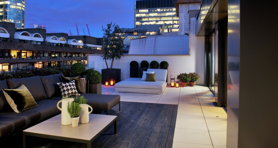 Top 10 Luxury Hotels In London - TravelTourXP.com