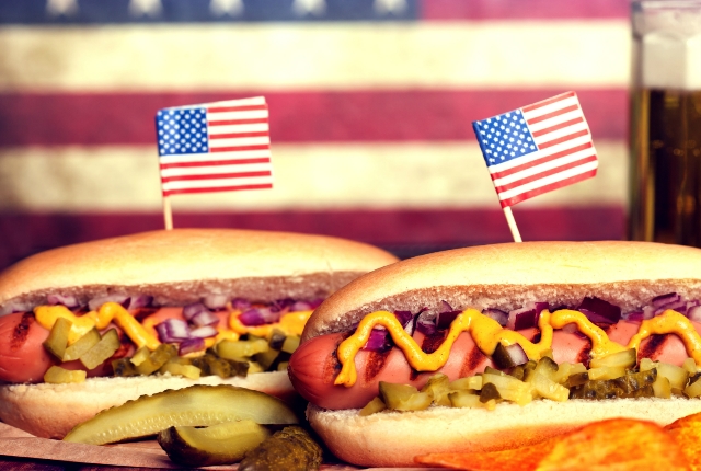  Classic American Hot Dog