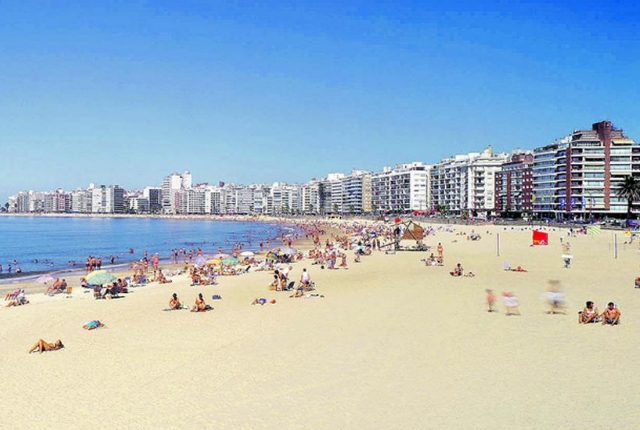 pocitos-beach-in-uruguay