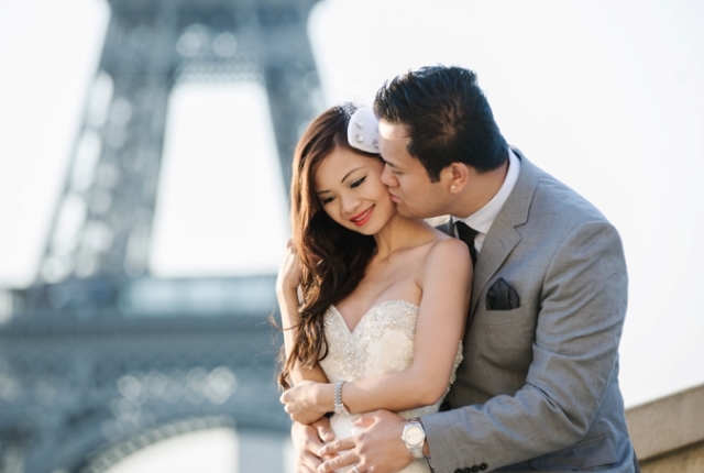 Romantic Photo Session In Paris