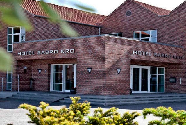 Montra Sabro Kro Hotel