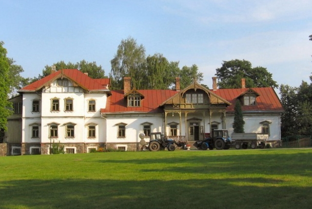 Loshitsa Mansion