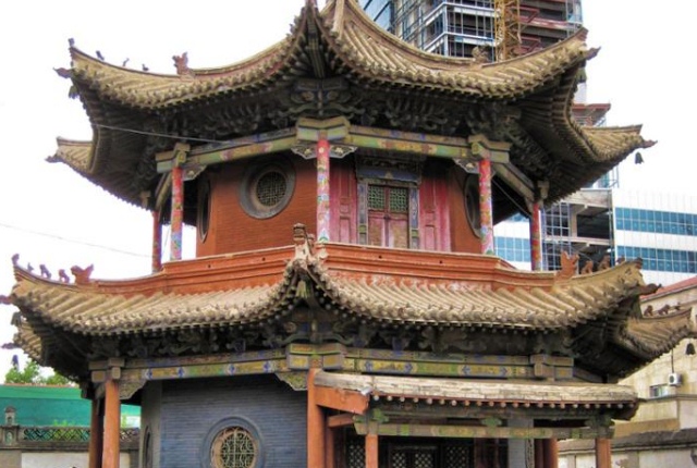 Chojin Lama Temple