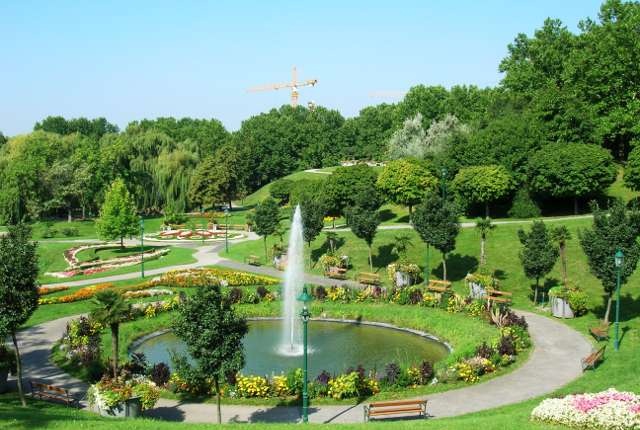 Kurpark Oberlaa Garden