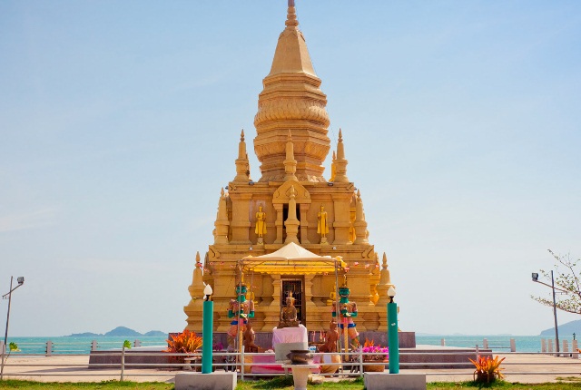 Ethereal Setting Of Laem Sor Pagoda